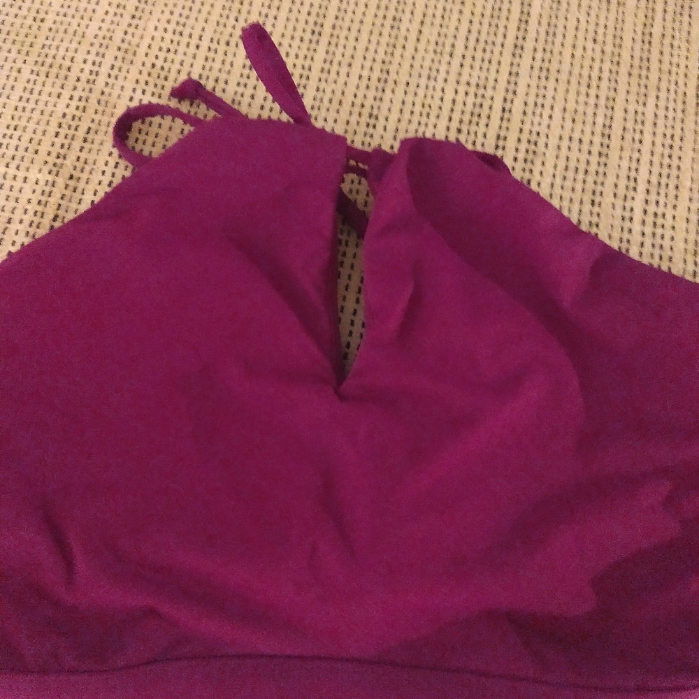 ATHLETA HIGH NECK KEYHOLE BIKINI TOP FUSCHIAPURPLE